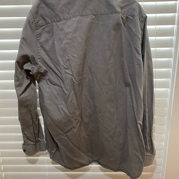 Lacoste Button Up - Size 18 - Picture 4 of 4